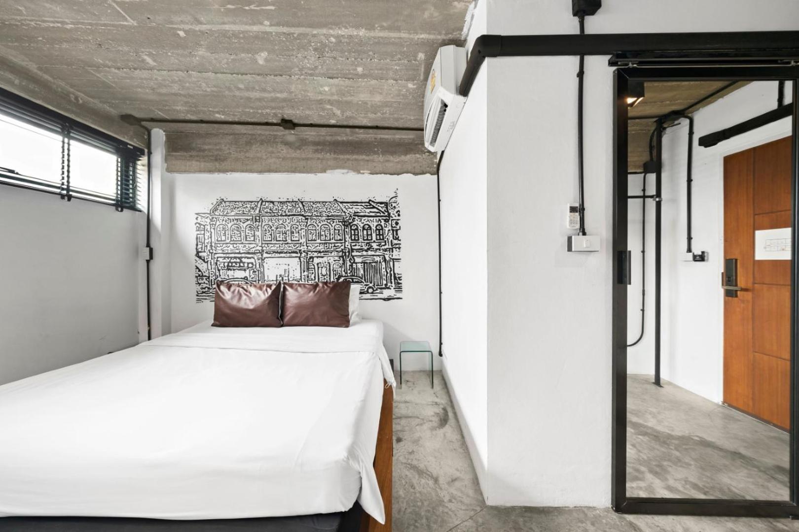 Quip Bed & Breakfast Phuket Exterior photo