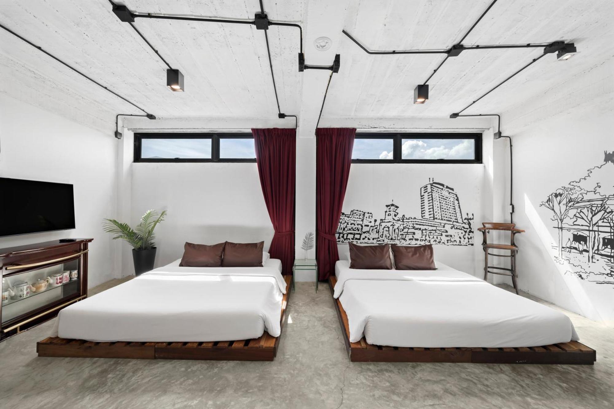 Quip Bed & Breakfast Phuket Exterior photo